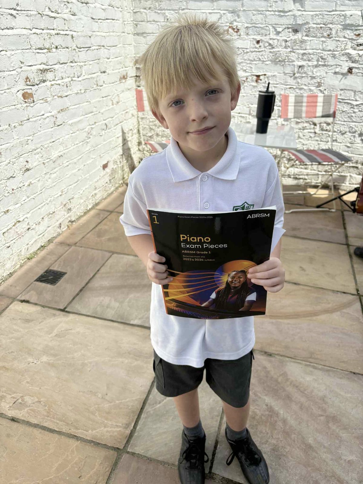 Children learning music with CogniMusica